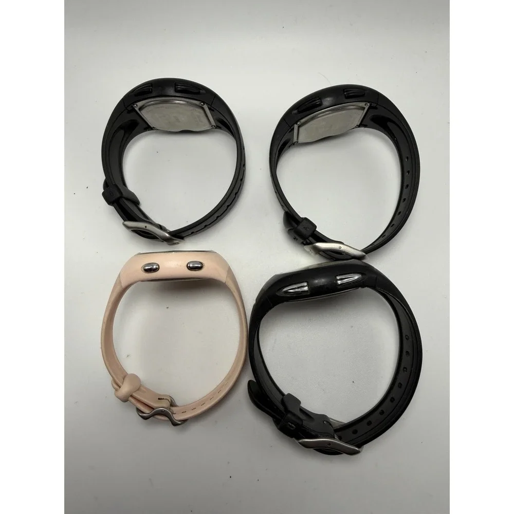 Polar F6‎ Fitness Watch Only Lot Of 4 New Batteries Pre-owned Black Pink